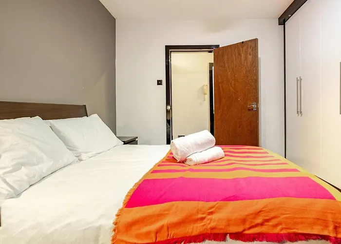 Great Camden Town Flat